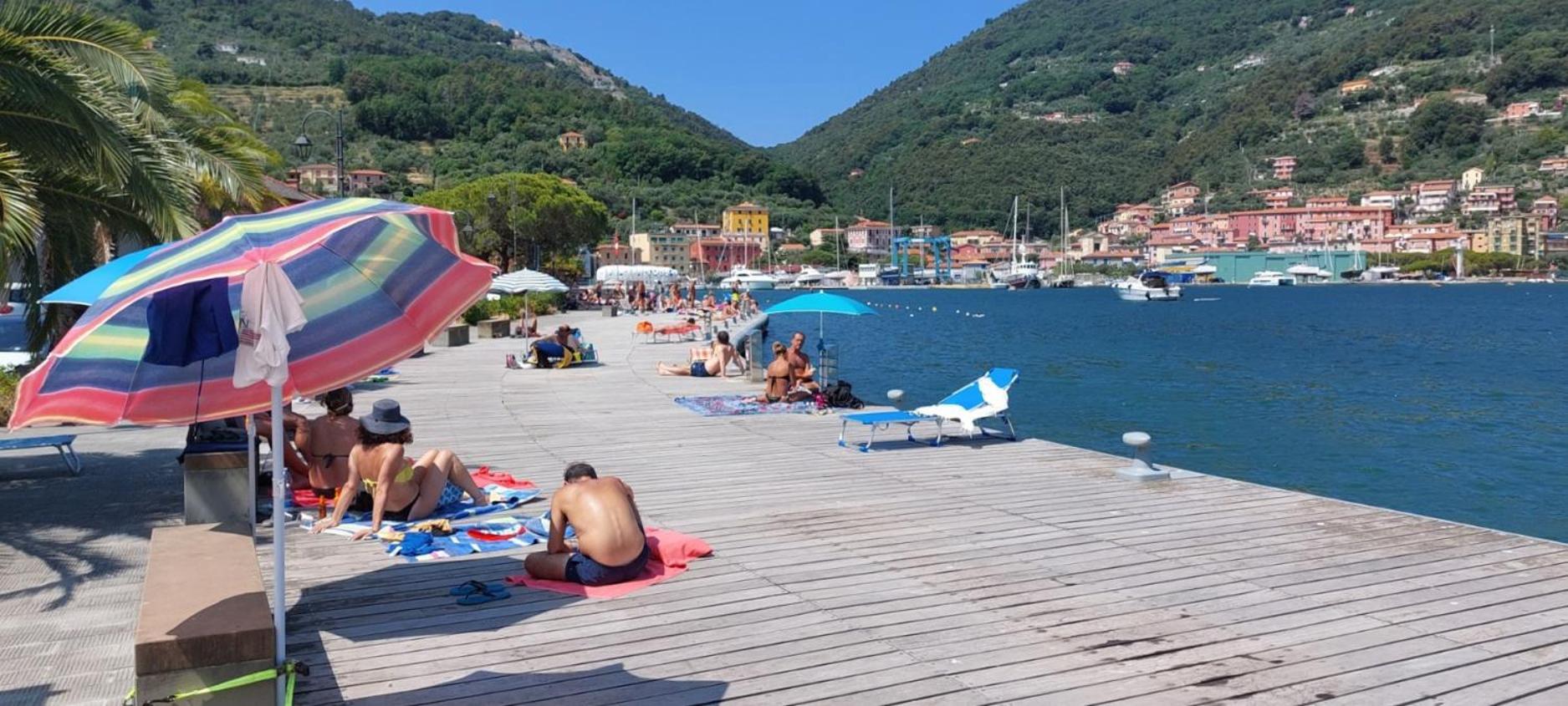 Moderno Appartamento Vista Mare, Con Parcheggio Privato Πόρτο Βένερε Εξωτερικό φωτογραφία