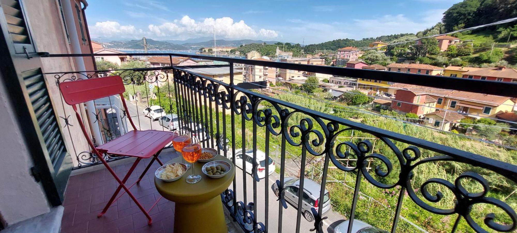 Moderno Appartamento Vista Mare, Con Parcheggio Privato Πόρτο Βένερε Εξωτερικό φωτογραφία